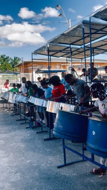 🎶🇹🇹Our musical expert Adrian Jaikaran visited his former school band, the @eldoblue.steel Orchestra, to give tips and motivation as they prepared for the 2026 Junior Panorama Preliminaries. This contest for young students is part of the annual Trinidad and Tobago National Panorama Steelpan Contest.🎶🇹🇹While Adrian offered musical advice, he also emphasised that steelpan is not only fun, but also a viable career path for young people in Trinidad & Tobago, whether in performance, manufacturing or teaching internationally. 🌏Furthermore, we at Steelpan Experts are delighted to have been able to provide lunch for the young players during their hard preparations, and we hope that many other businesses can join in the effort to support young pannists and bands that have no big sponsorship 🙏We wish Eldo East ‘Blue Steel’ Orchestra all the best in the ongoing 2026 Junior Panorama Contest! 🥳#steelpan #steelpanexperts #steelpanmusic #trinidadandtobago #panorama